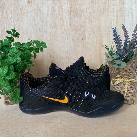 ✅SOLD Nike Kobe XI 11 Carpe Denim Shoes - Picture 5 of 8